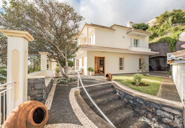 Casa em Funchal - Casa das Neves - By Wehost