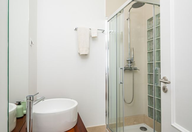 Apartamento em Funchal - City View - By Wehost Apartamento em Funchal - City View - By Wehost