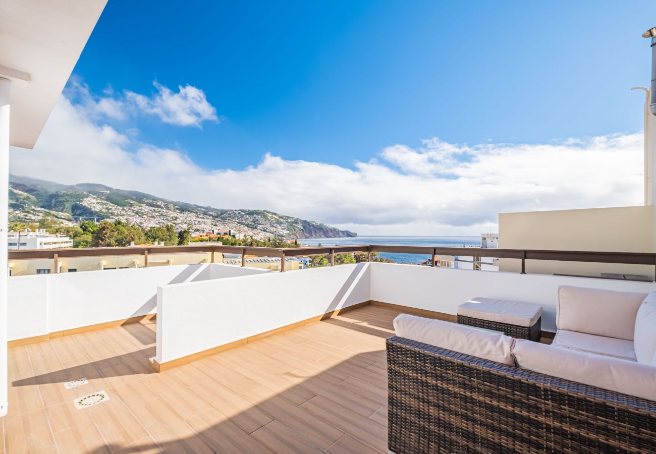 Apartamento em Funchal - Casa Branca 360 - Penthouse - By Wehost