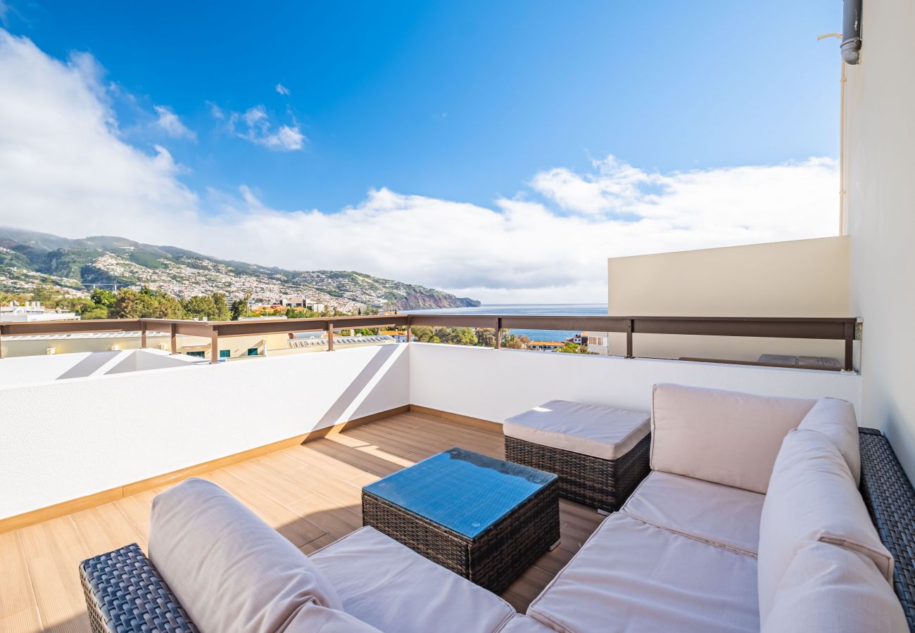 Apartamento em Funchal - Casa Branca 360 - Penthouse - By Wehost