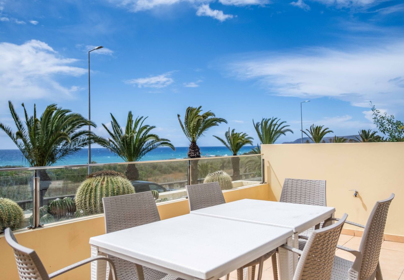 Villa em Porto Santo - Casa da Pedras Pretas - By Wehost