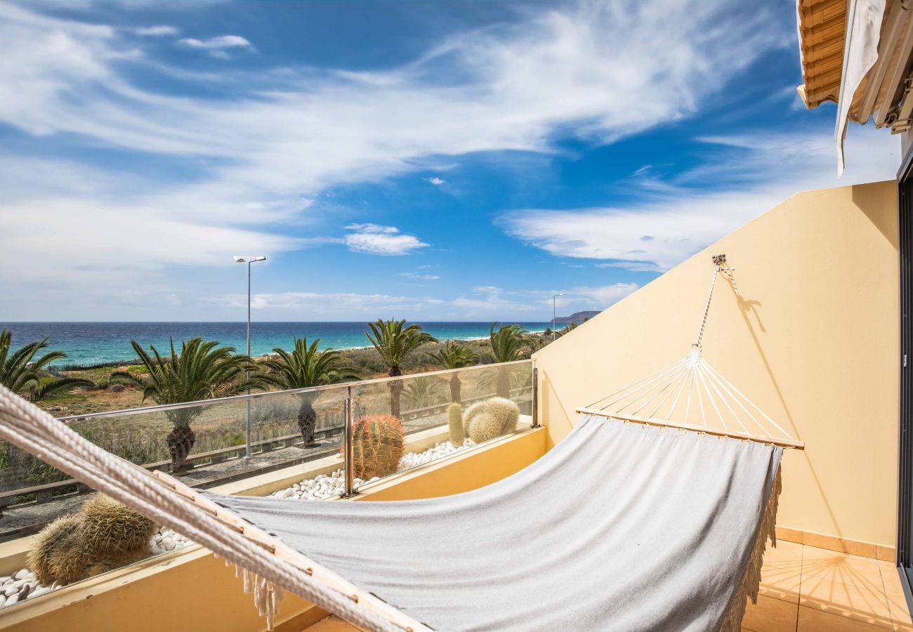 Villa em Porto Santo - Casa da Pedras Pretas - By Wehost