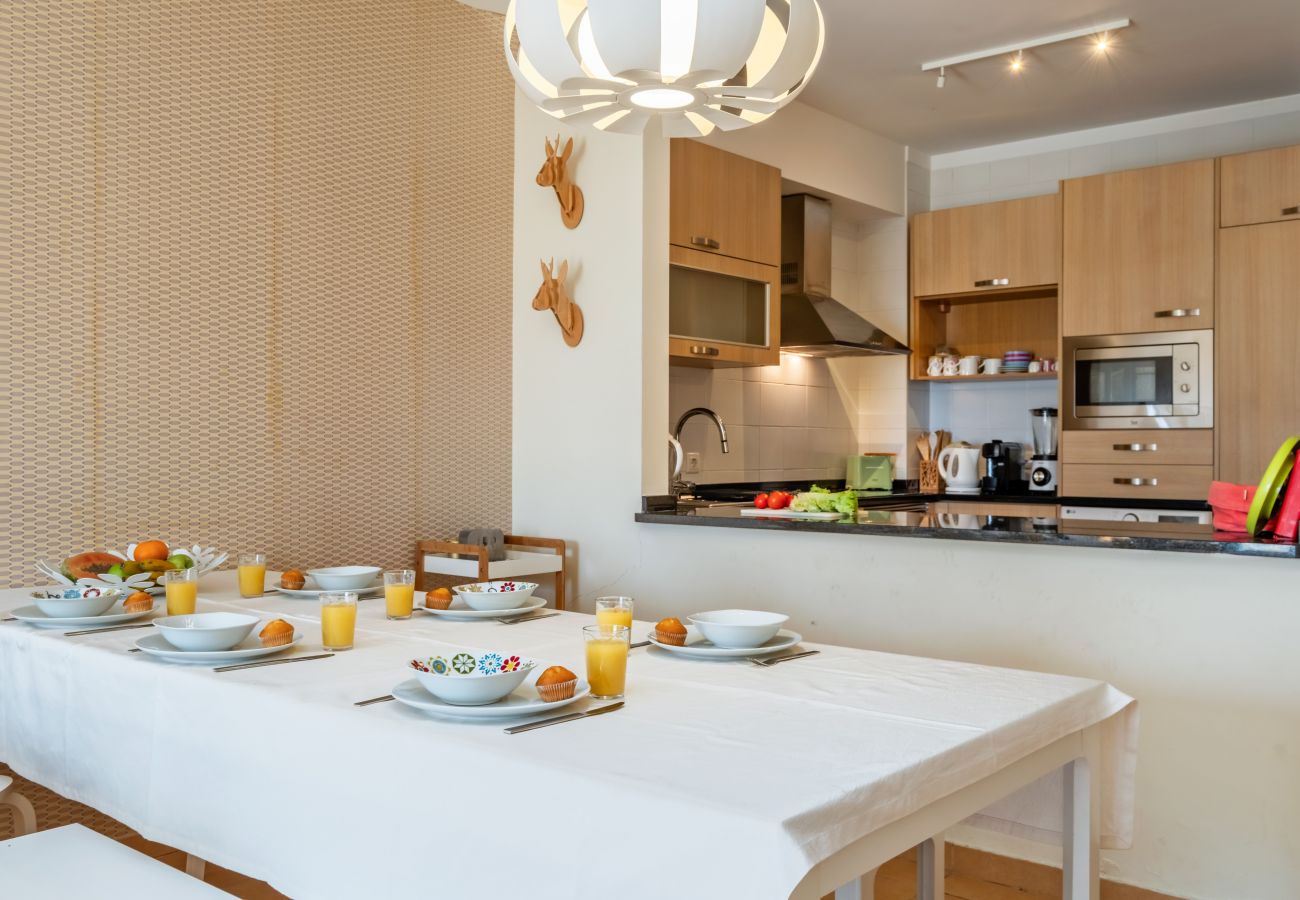 Villa em Porto Santo - Casa da Pedras Pretas - By Wehost