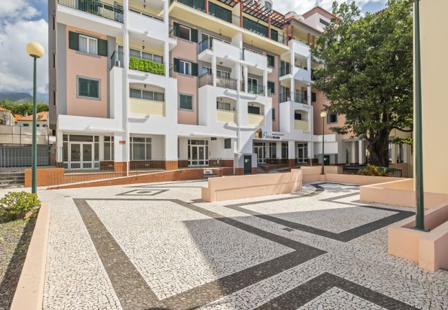 Apartamento em Funchal - Pateo do Carmo - By Wehost Apartamento em Funchal - Pateo do Carmo - By Wehost
