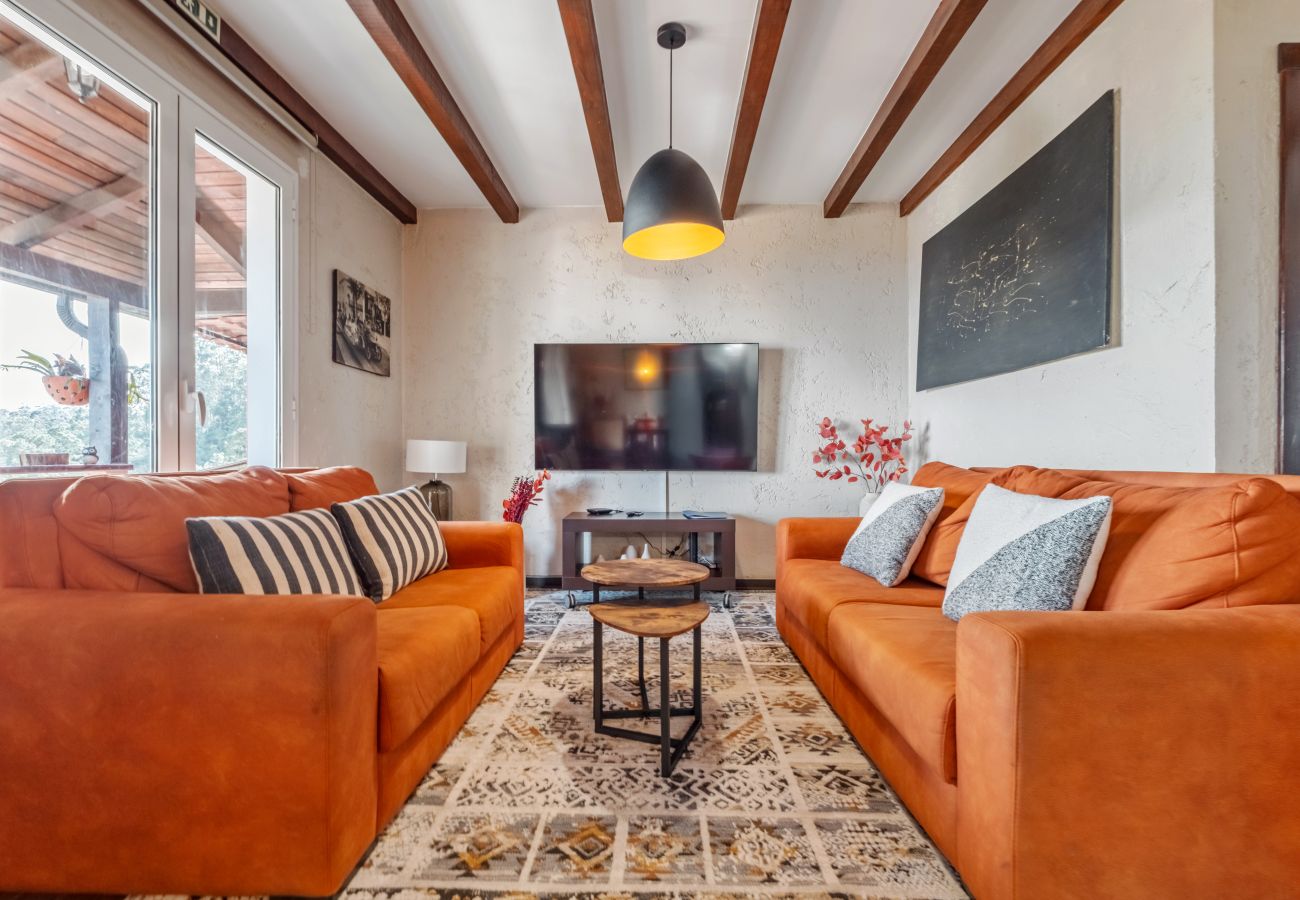 Casa em Santana - São Jorge Cottage - By Wehost