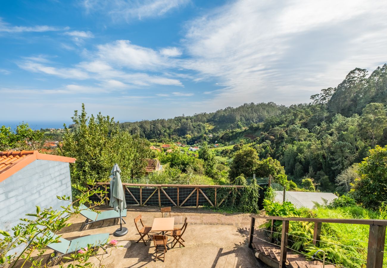 Casa em Santana - São Jorge Cottage - By Wehost