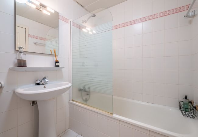 Apartamento em Câmara de Lobos - Sea View  - By Wehost Apartamento em Câmara de Lobos - Sea View  - By Wehost