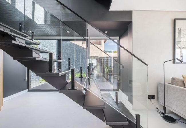 Villa em Câmara de Lobos - House of Cork and Ivy - By Wehost Villa em Câmara de Lobos - House of Cork and Ivy - By Wehost