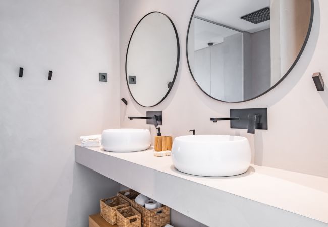 Villa em Câmara de Lobos - House of Cork and Ivy - By Wehost Villa em Câmara de Lobos - House of Cork and Ivy - By Wehost