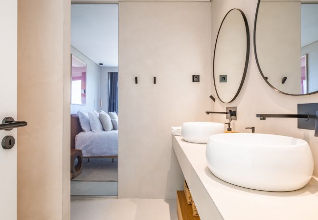 Villa em Câmara de Lobos - House of Cork and Ivy - By Wehost Villa em Câmara de Lobos - House of Cork and Ivy - By Wehost