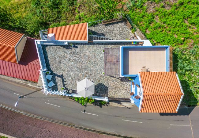 Casa rural em Ponta do Sol - Blue House - By Wehost Casa rural em Ponta do Sol - Blue House - By Wehost