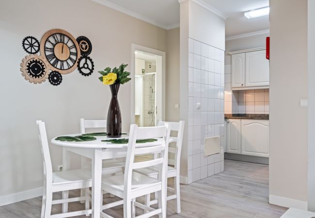 Apartamento em Funchal - Imperatriz I - By wehost Apartamento em Funchal - Imperatriz I - By wehost