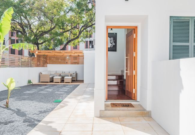 Casa geminada em Funchal - Cozy Retreat - By Wehost Casa geminada em Funchal - Cozy Retreat - By Wehost