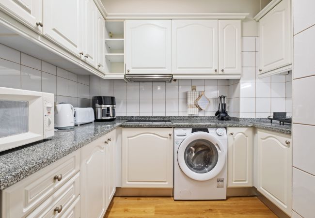 Apartamento em Funchal - Imperatriz II - By Wehost Apartamento em Funchal - Imperatriz II - By Wehost