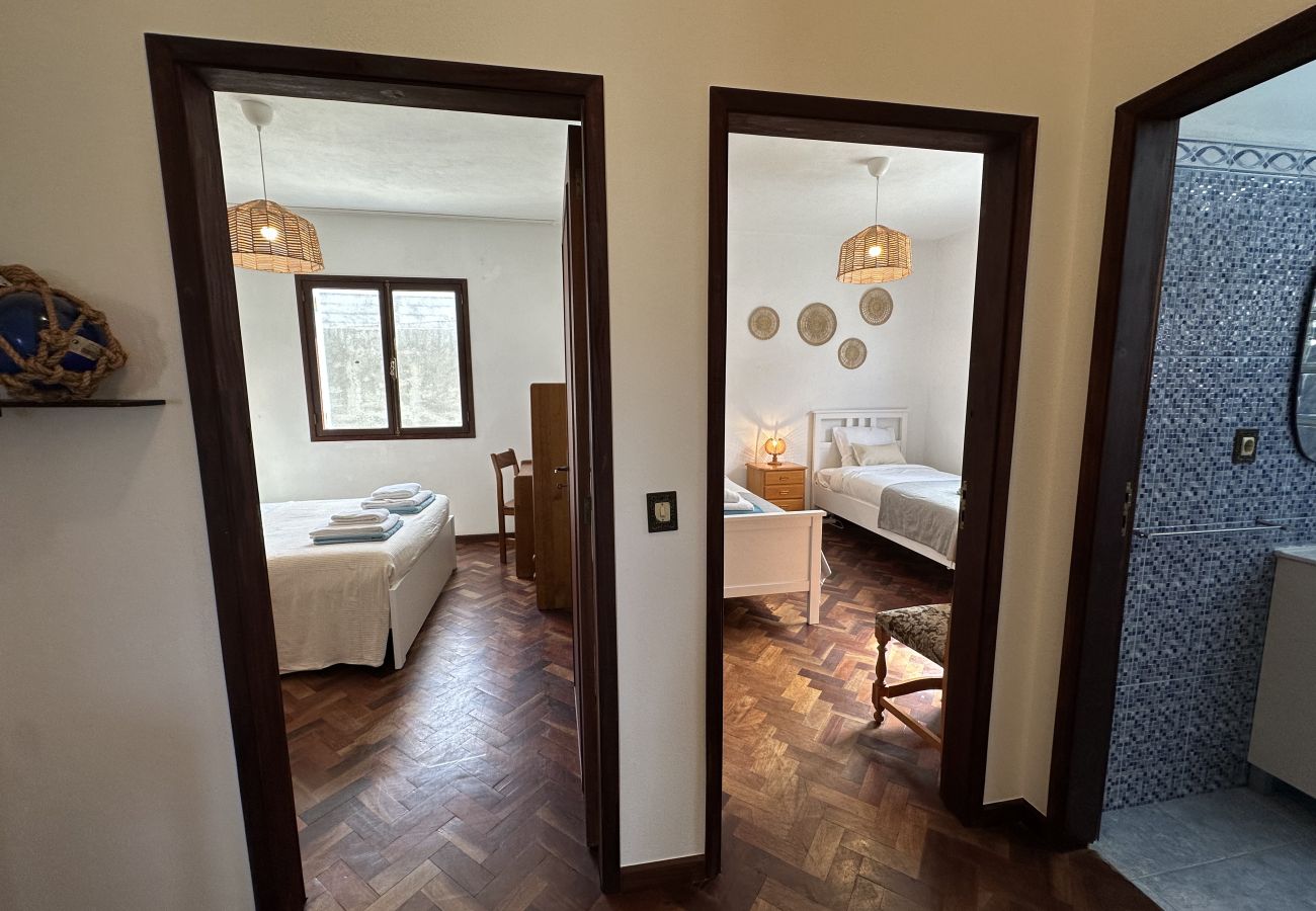 Casa em Porto Santo - Sailor House - By Wehost