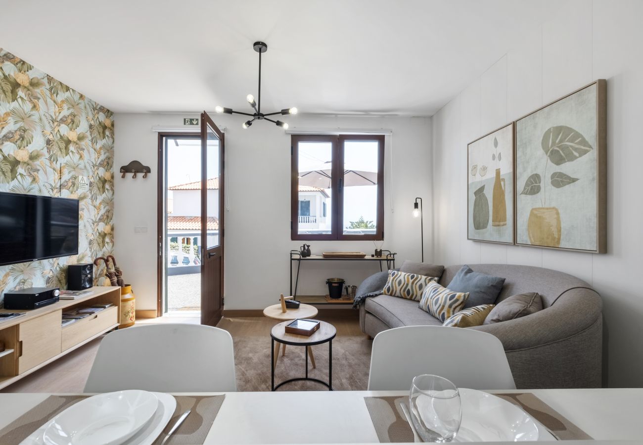 Estúdio em Santa Cruz - Casa das Rosas - By Wehost