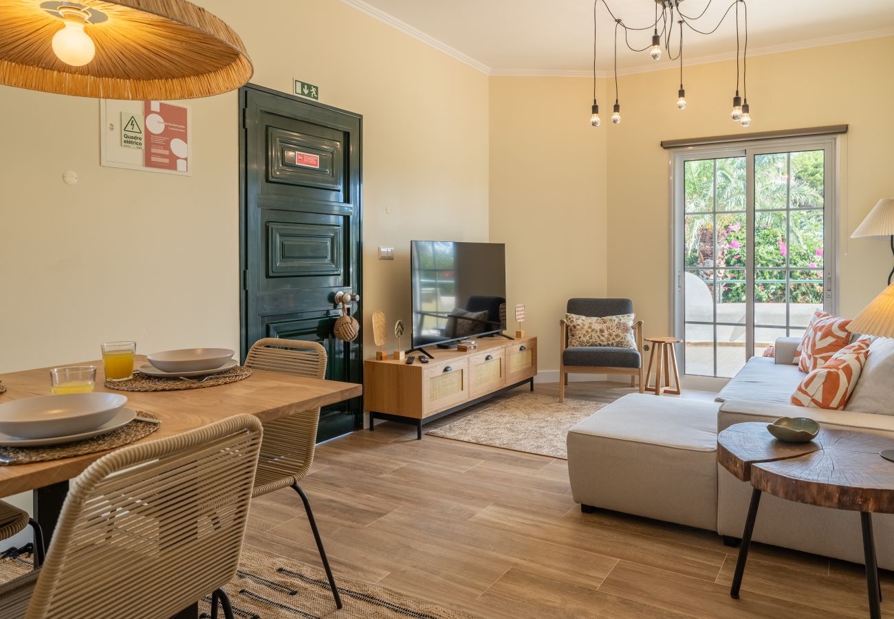 Casa geminada em Porto Santo - Beach Retreat - By Wehost