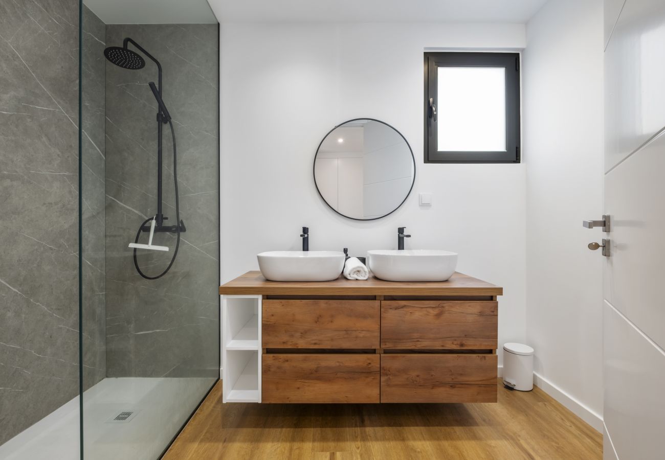 Casa em Funchal - Art House - By Wehost