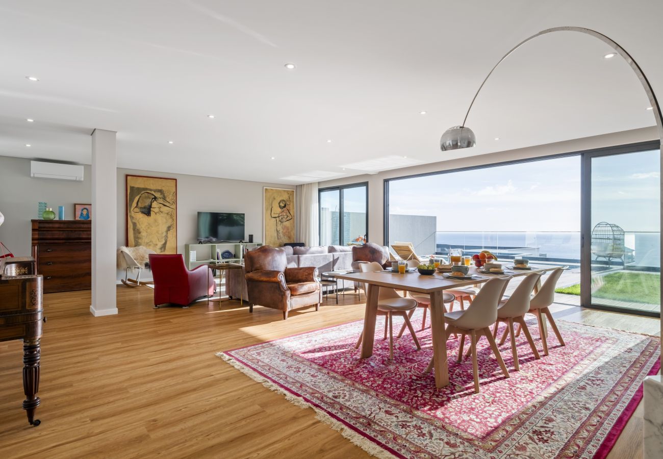 Casa em Funchal - Art House - By Wehost