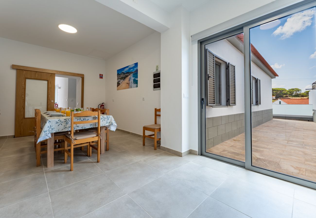 Alojamento de turismo rural em Porto Santo - Casa Turalves - By WeHostMadeira