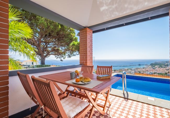 House in Funchal - Casa da Pinheira II - By Wehost House in Funchal - Casa da Pinheira II - By Wehost