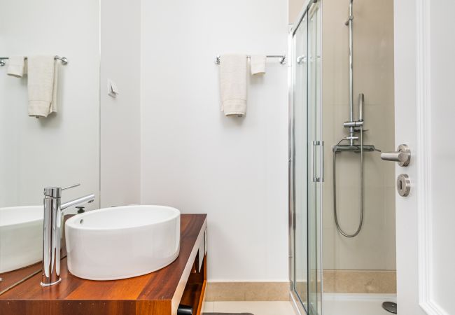 Apartment in Funchal - City View - By Wehost Apartment in Funchal - City View - By Wehost