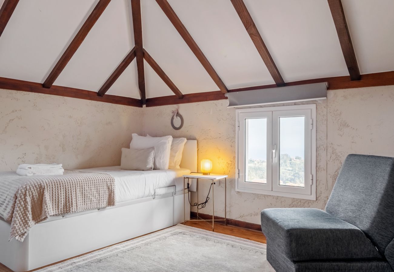 House in Santana - São Jorge Cottage - By Wehost