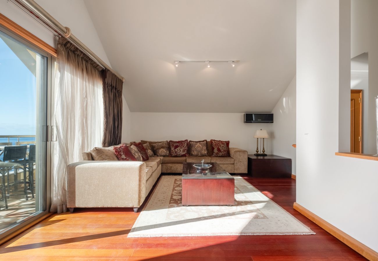 Apartment in Funchal - The Cliff House Madeira - By Wehost