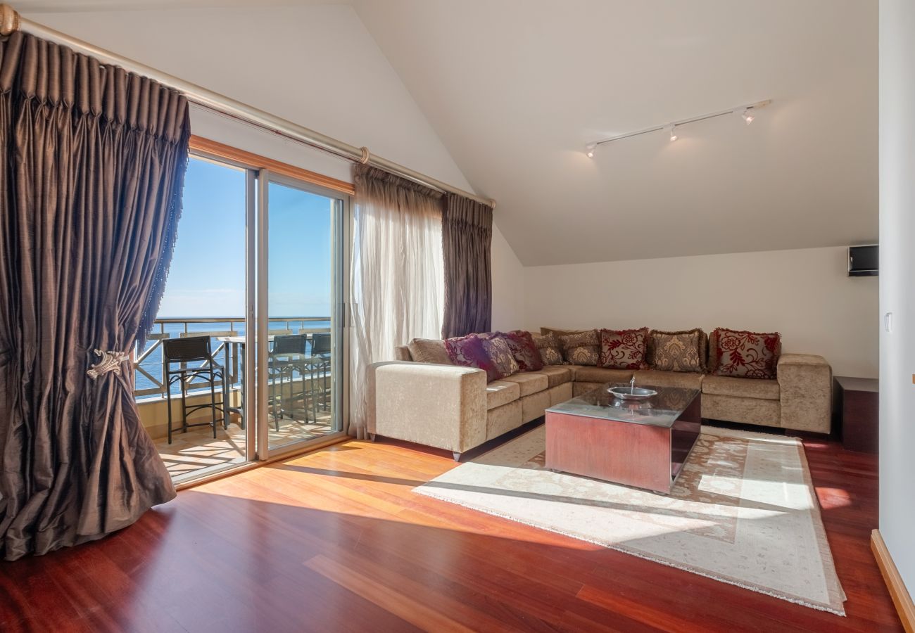 Apartment in Funchal - The Cliff House Madeira - By Wehost