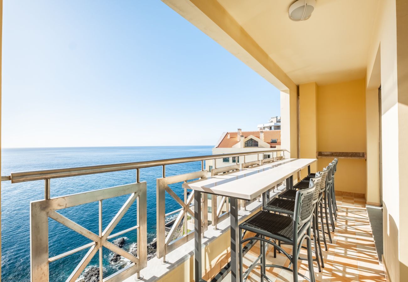 Apartment in Funchal - The Cliff House Madeira - By Wehost