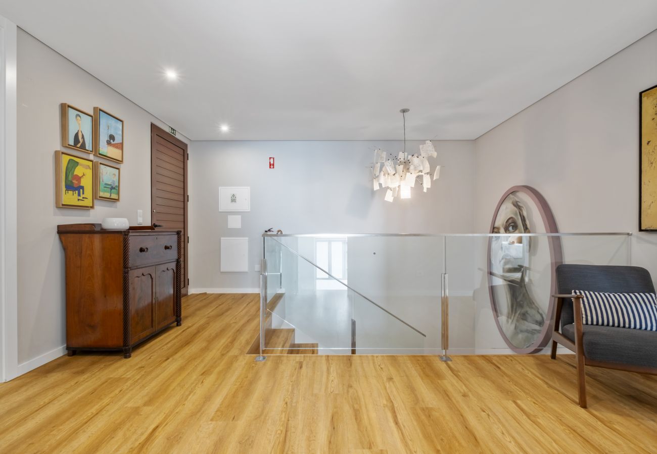 House in Funchal - Art House - By Wehost