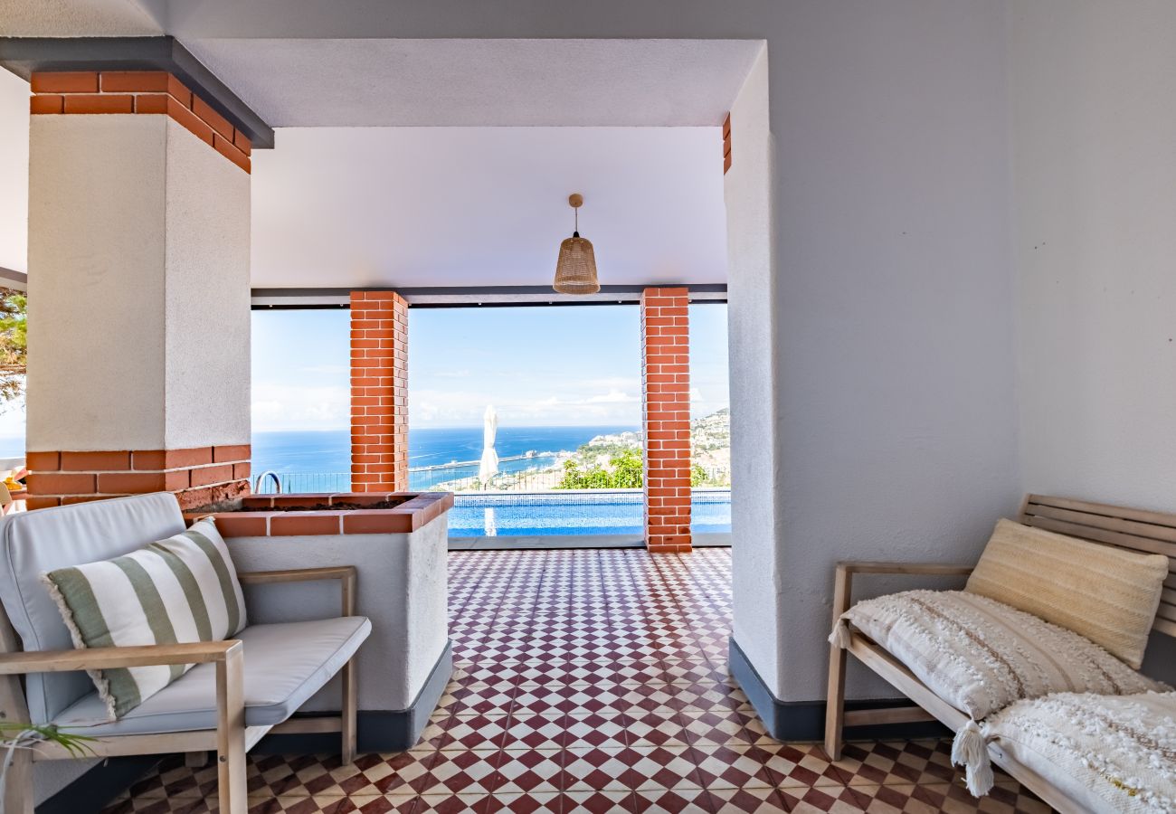 House in Funchal - Casa da Pinheira II - By WeHostMadeira