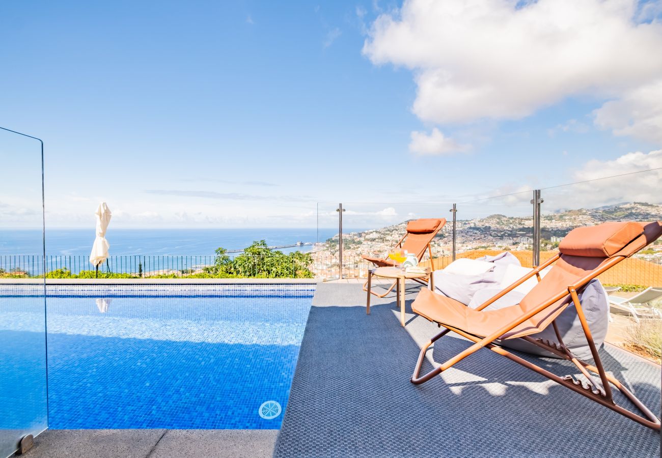 House in Funchal - Casa da Pinheira II - By WeHostMadeira