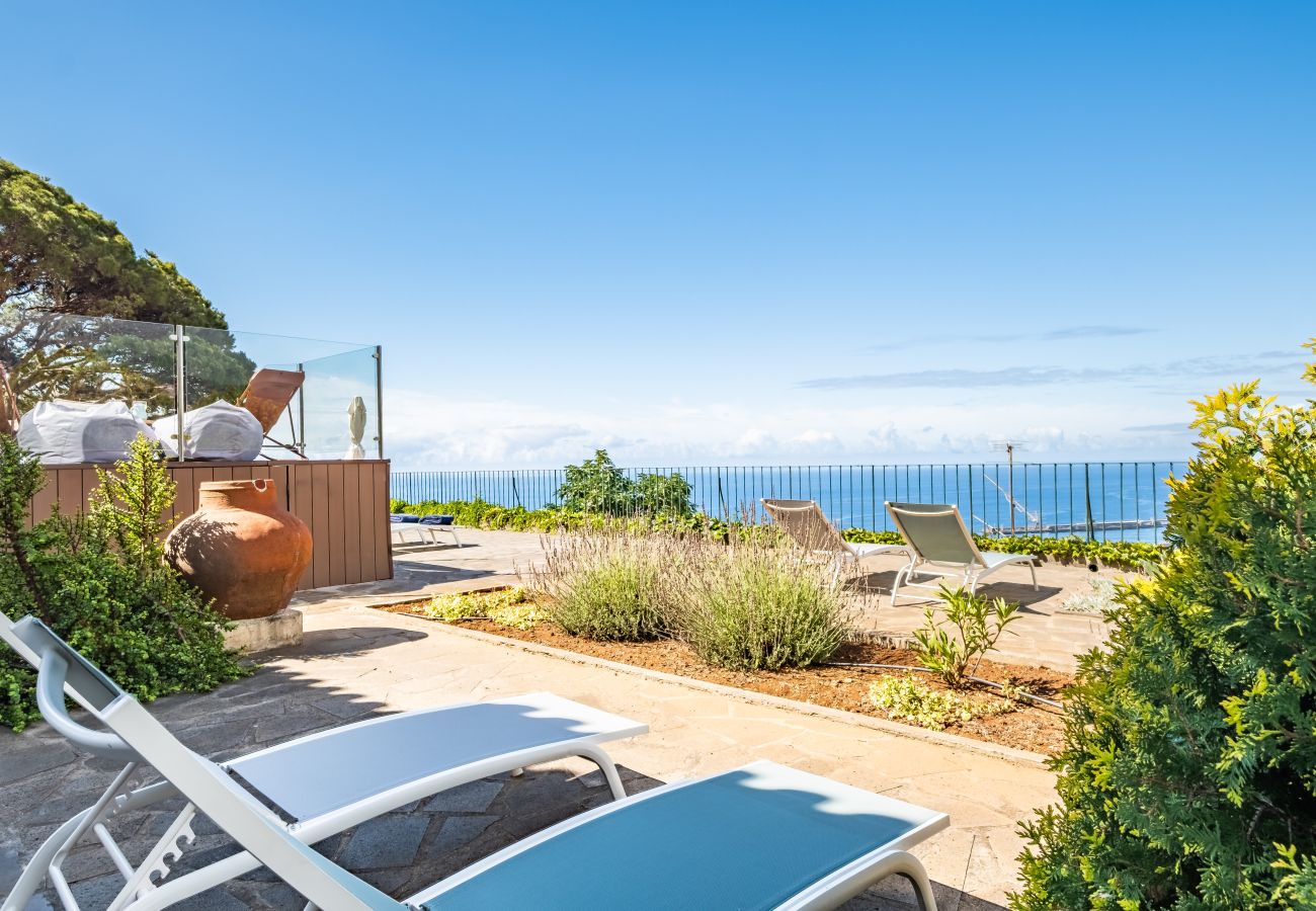 House in Funchal - Casa da Pinheira II - By WeHostMadeira
