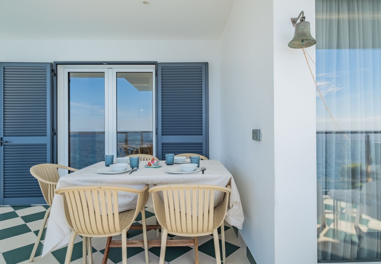 House in Santa Cruz - Beach House - By WeHostMadeira