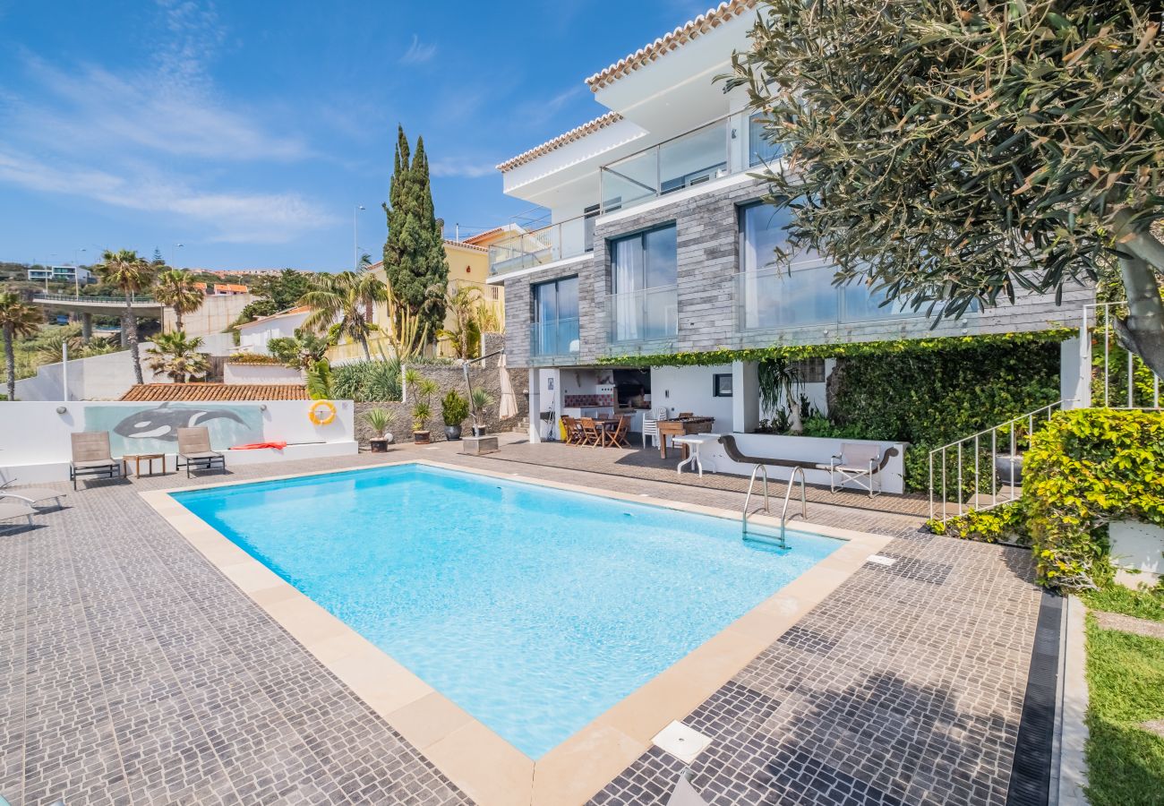 House in Santa Cruz - Beach House - By WeHostMadeira