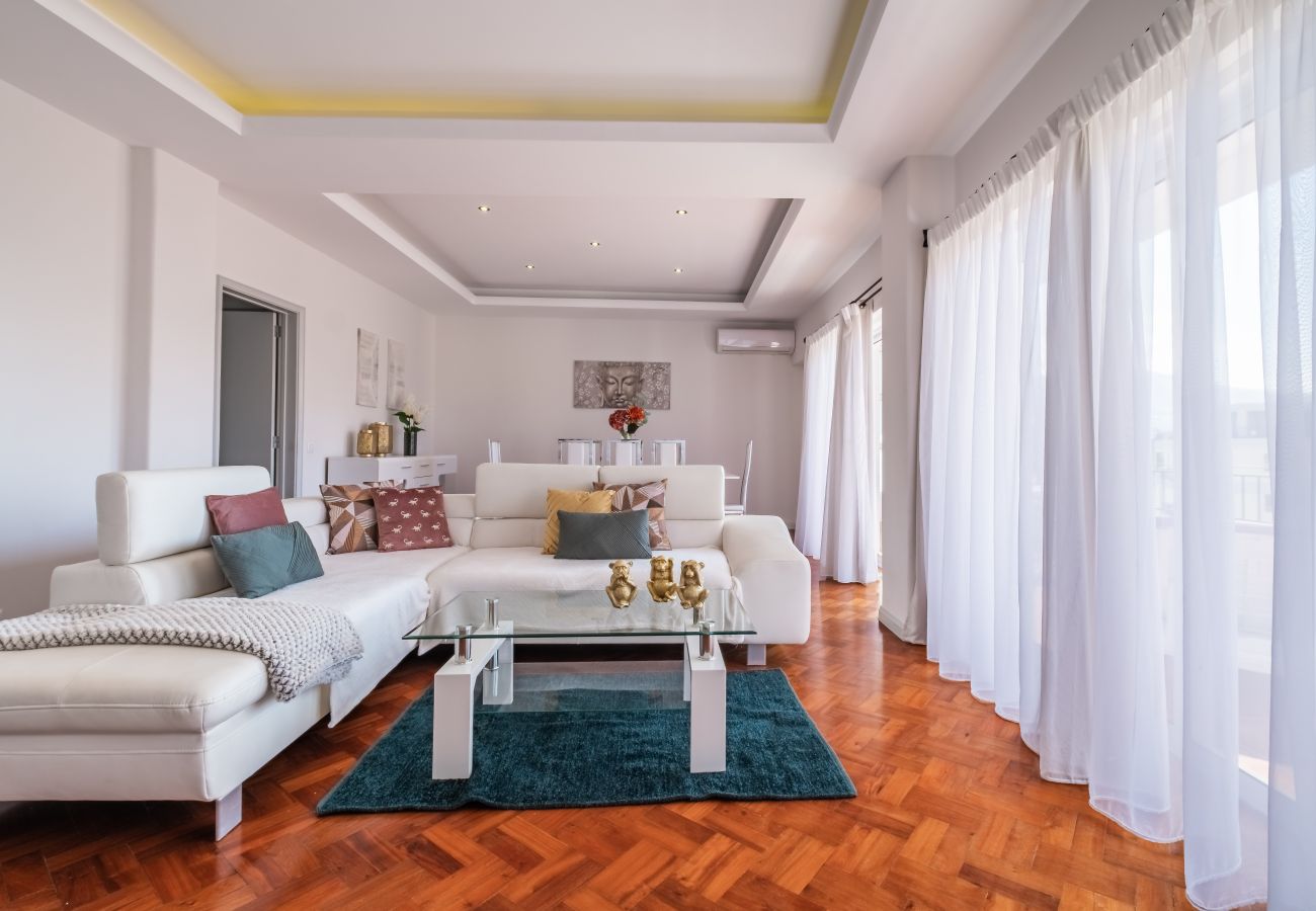 Apartment in Funchal - Jasmineiro Apartment - By WeHostMadeira