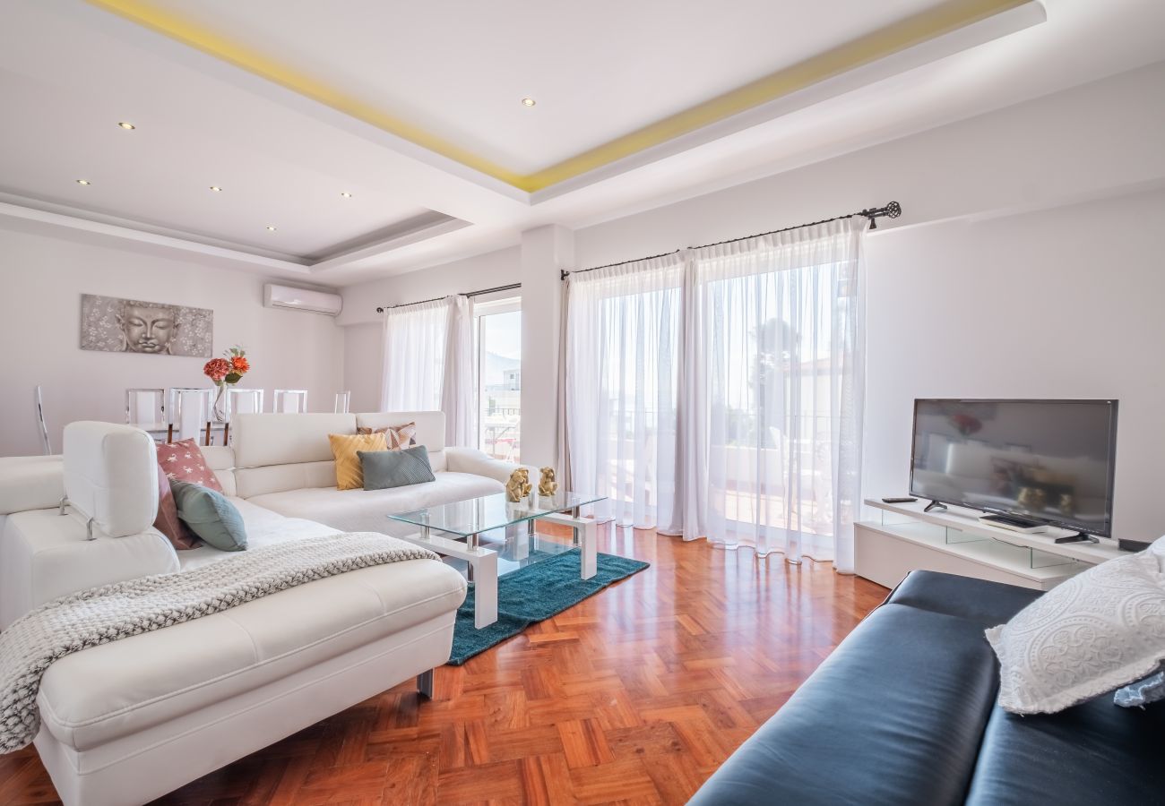 Apartment in Funchal - Jasmineiro Apartment - By WeHostMadeira