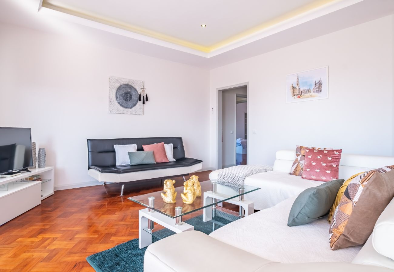 Apartment in Funchal - Jasmineiro Apartment - By WeHostMadeira