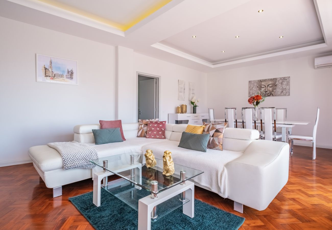 Apartment in Funchal - Jasmineiro Apartment - By WeHostMadeira