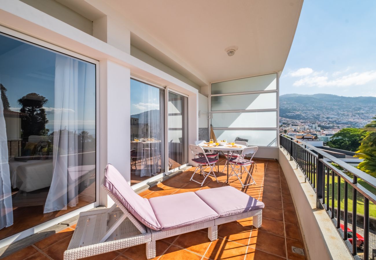 Apartment in Funchal - Jasmineiro Apartment - By WeHostMadeira