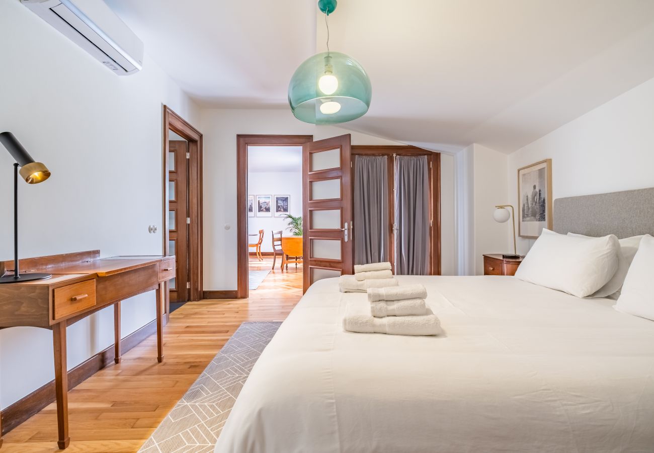 Apartment in Funchal - Apartamento 6 - By WehostMadeira