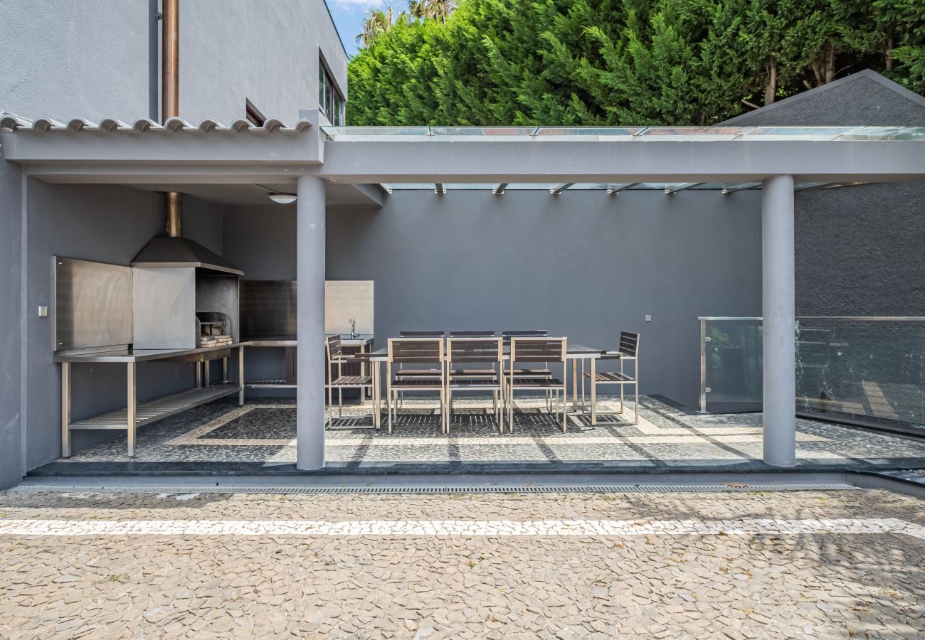 Villa in Funchal - Vila Crerital - By WeHostMadeira