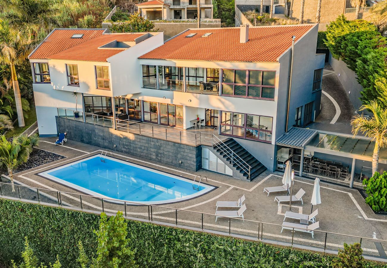 Villa in Funchal - Vila Crerital - By WeHostMadeira