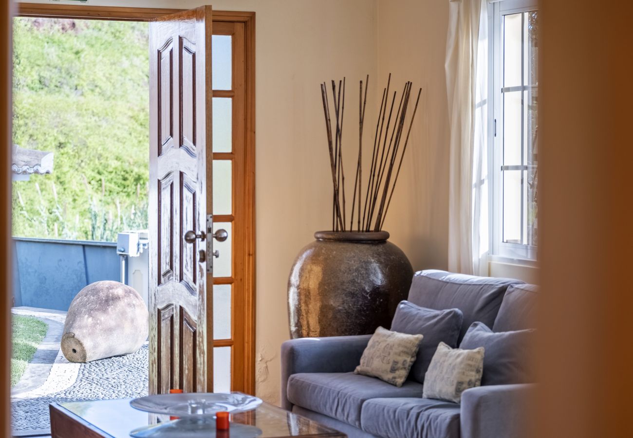 House in Funchal - Casa das Neves - By WeHostMadeira