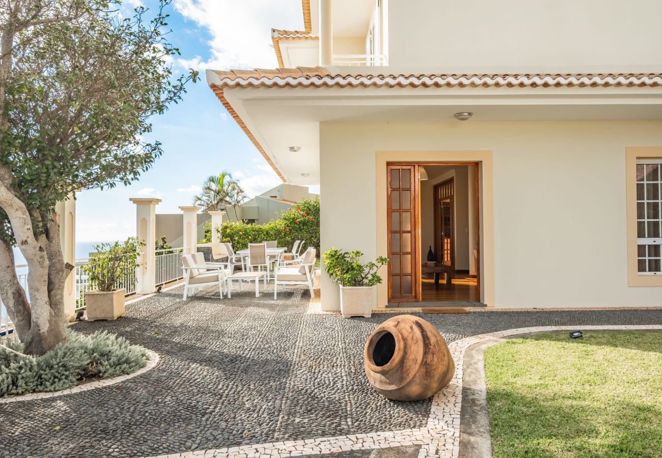 House in Funchal - Casa das Neves - By WeHostMadeira