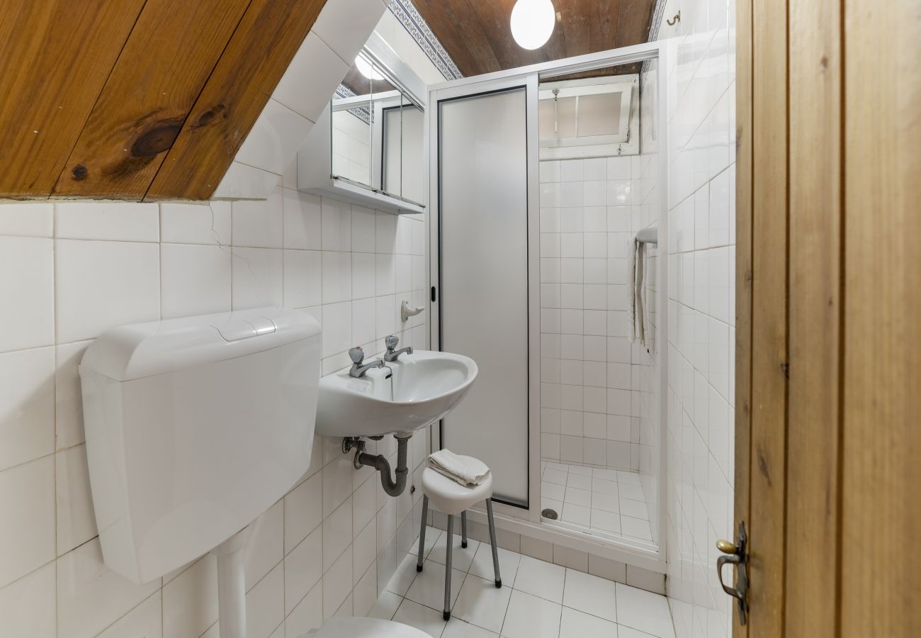 House in Funchal - Quinta Florença - By WeHostMadeira