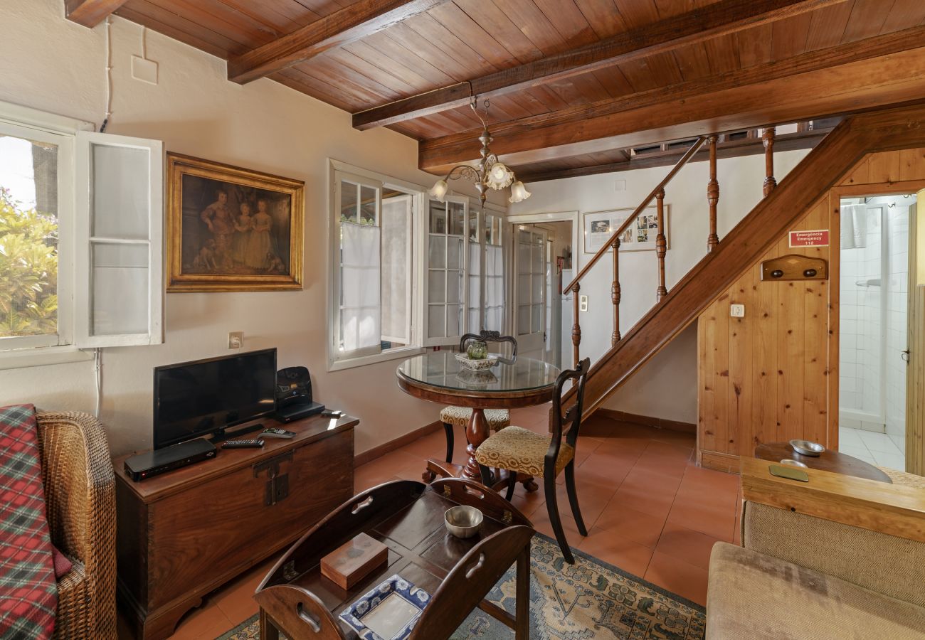 House in Funchal - Quinta Florença - By WeHostMadeira