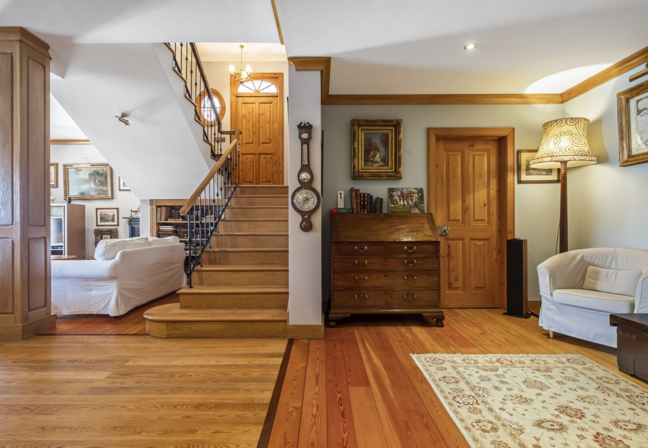 House in Funchal - Vila Botânica - By WeHostMadeira