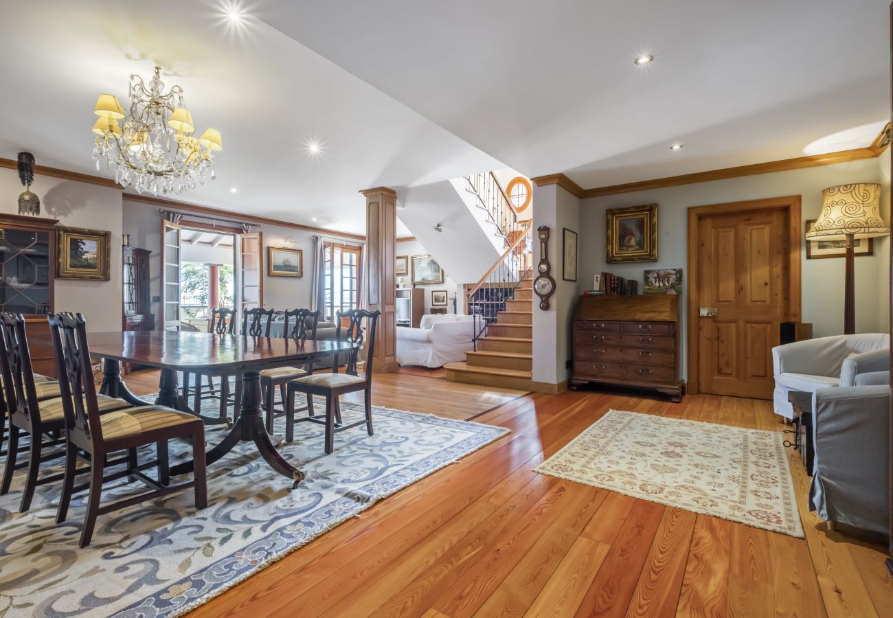 House in Funchal - Vila Botânica - By WeHostMadeira